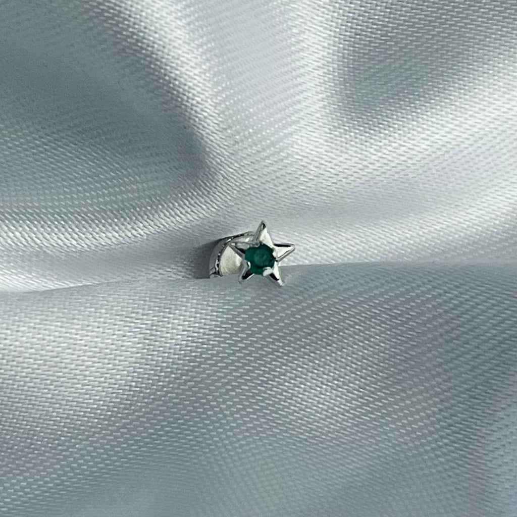 TOPITOS ESTRELLITA EN PLATA LEY 925 CON ESMERALDA NATURAL